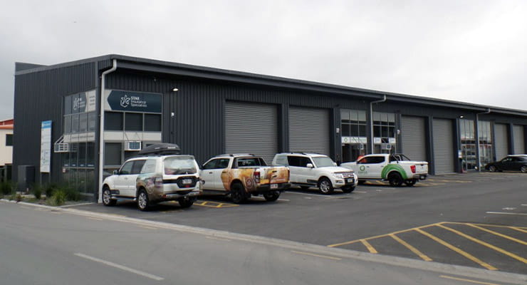 Trade Units for sale 16 Curly McLeod Way